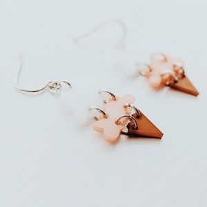 Vintage Y2K Dangly Neapolitan Ice Cream Cone Novelty Earrings